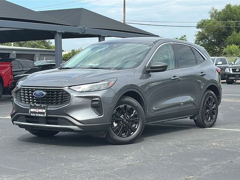 Used 2024 Ford Escape Active image 2