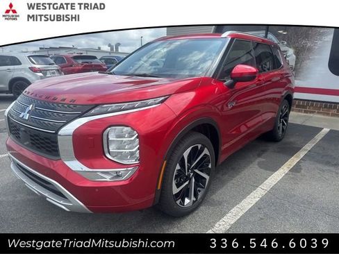 New 2025 Mitsubishi Outlander SEL AWD/4WD image 3