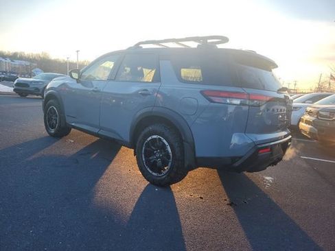 Used 2025 Nissan Pathfinder Rock Creek image 6