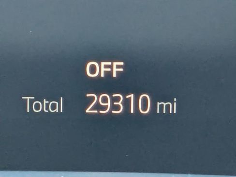 Used 2024 BMW X5 sDrive40i image 28