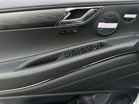 New 2026 Genesis GV80 3.5T e-SC image 11