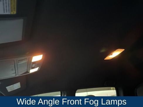 Used 2018 Toyota Tacoma TRD Sport image 22