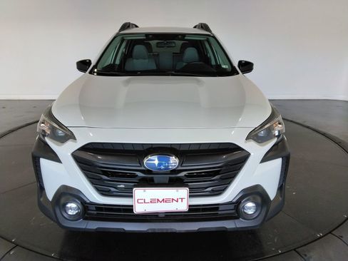 Used 2024 Subaru Outback Premium image 3