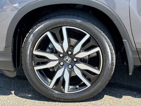 Used 2019 Honda Pilot Elite image 45