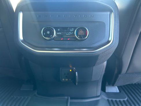 New 2025 Ford Expedition Tremor image 27