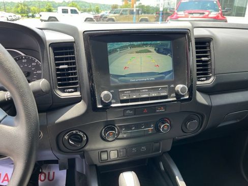 Used 2024 Nissan Frontier S AWD/4WD image 10