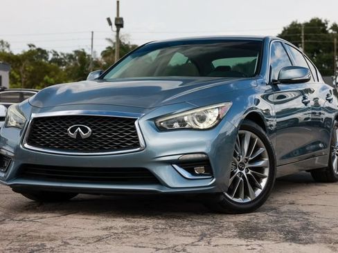 Used 2018 INFINITI Q50 Luxe w/ Cargo Package (L95) RWD image 1