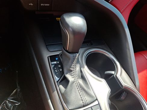 Used 2022 Toyota Camry XSE FWD image 15