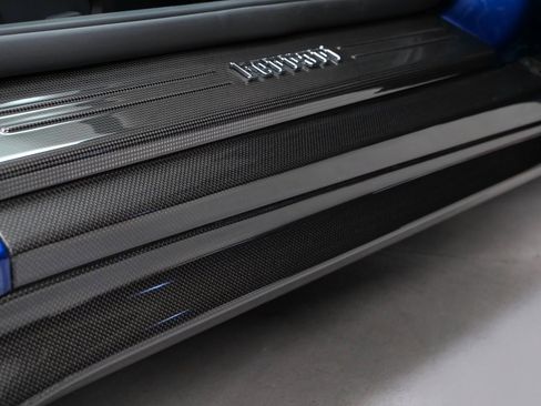 Certified 2021 Ferrari 812 GTS Base image 11