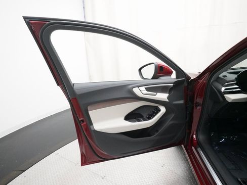 Used 2025 Audi A5 2.0T Prestige w/ 19" Wheel Package image 16