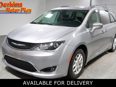 Used 2020 Chrysler Pacifica Touring-L