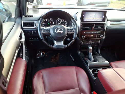 Certified 2022 Lexus GX 460 Luxury w/ Sport Design Package AWD/4WD image 8