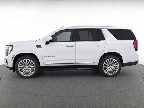 Used 2025 GMC Yukon Elevation RWD image 6