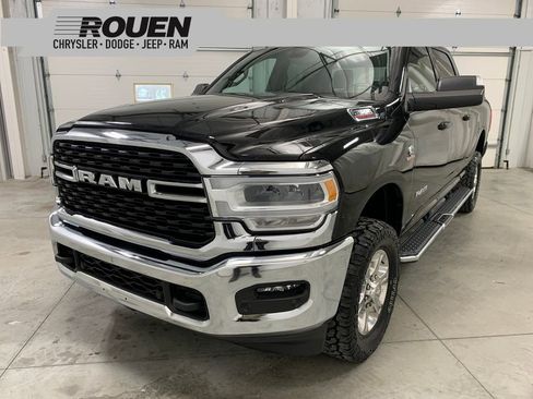 Used 2022 RAM 2500 Big Horn w/ Level C Equiment Group image 1