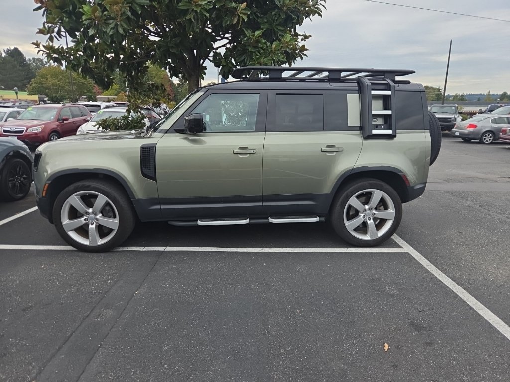Used 2020 Land Rover Defender 110 First Edition AWD/4WD image 2