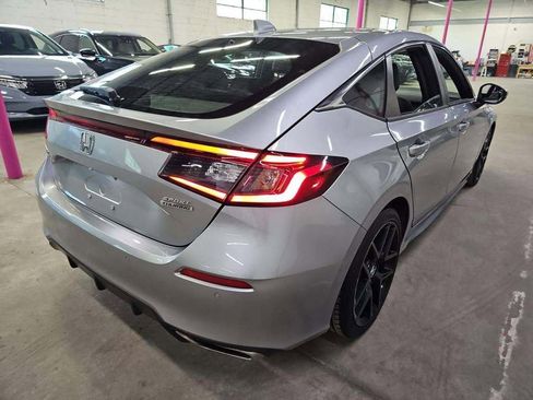 Used 2023 Honda Civic Sport Touring image 4