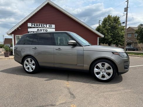 Used 2018 Land Rover Range Rover HSE AWD/4WD image 3