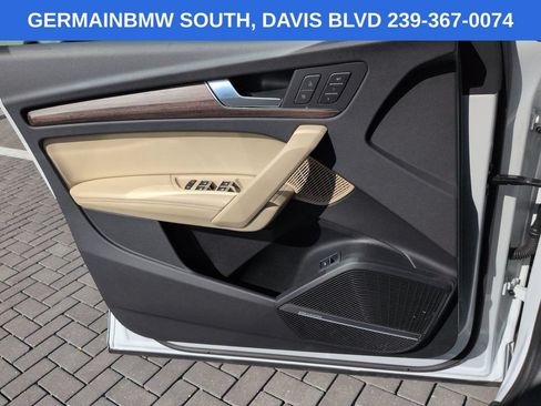 Used 2024 Audi Q5 2.0T Premium Plus w/ Premium Plus Package AWD/4WD image 29