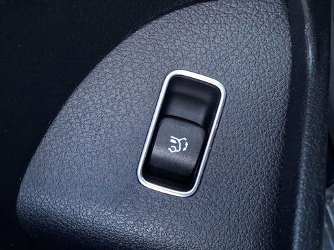 Used 2022 Mercedes-Benz GLE 350 GLE 350 image 23