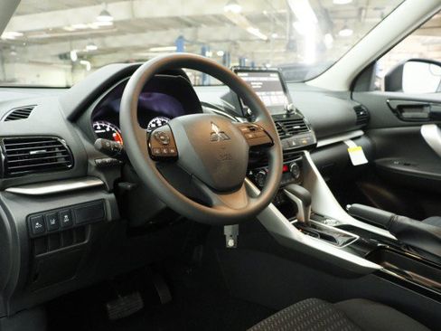New 2026 Mitsubishi Eclipse Cross ES AWD/4WD image 5