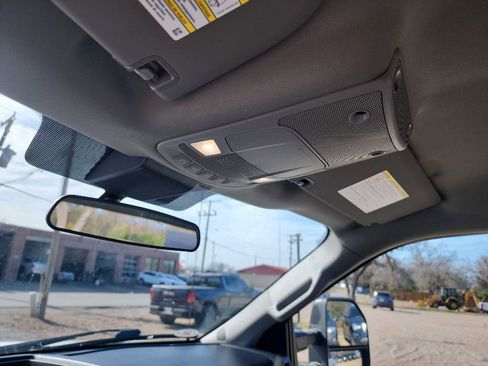 Used 2021 Ford F250 XL w/ Power Equipment Group image 23