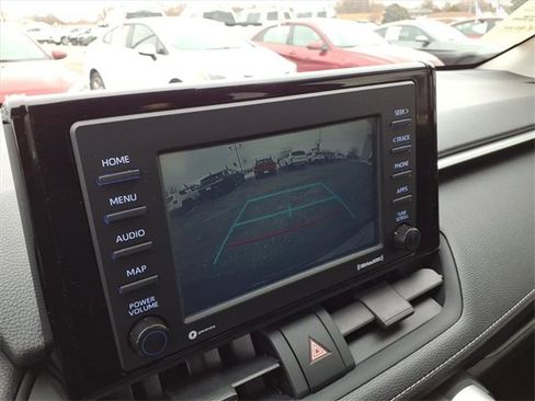 Certified 2021 Toyota RAV4 LE image 23