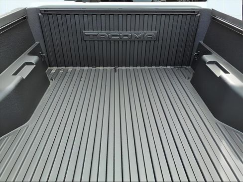 New 2025 Toyota Tacoma SR5 image 5