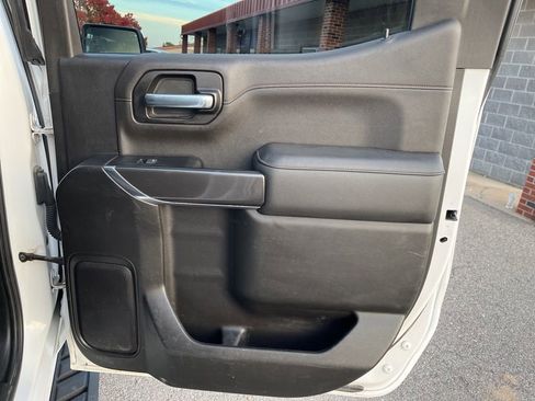 Used 2022 GMC Sierra 1500 AT4 w/ AT4 Premium Package image 27