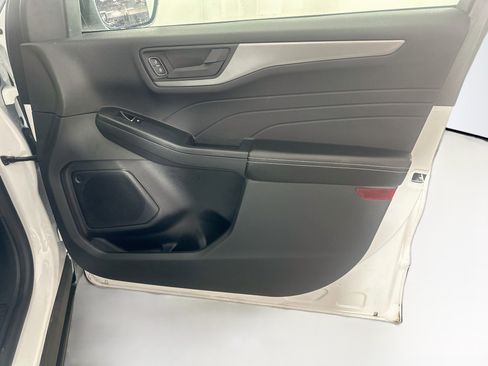Used 2025 Ford Escape Active FWD image 31