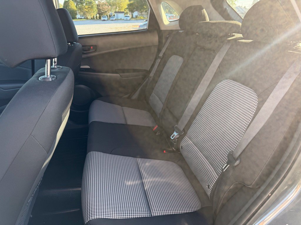 Used 2021 Hyundai Kona SEL Plus FWD image 13