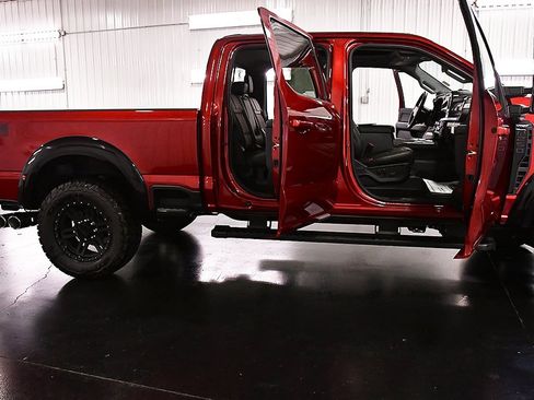 New 2025 Ford F250 Lariat w/ Lariat Ultimate Package image 36