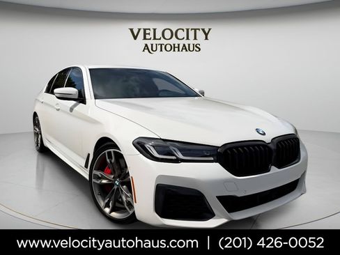 Used 2021 BMW M550i xDrive w/ Executive Package AWD/4WD image 1