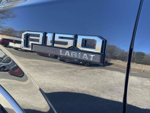 Used 2019 Ford F150 Lariat w/ Equipment Group 502A Luxury image 10