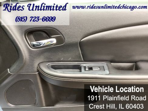 Used 2014 Chrysler 200 Limited image 22