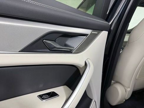 Used 2025 Jaguar F-PACE R-Dynamic S image 24