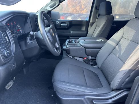 Certified 2021 Chevrolet Silverado 1500 Custom image 9