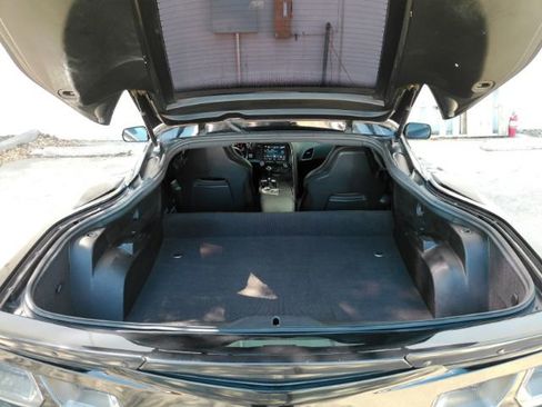 Used 2016 Chevrolet Corvette Z06 w/ 2LZ Preferred Equipment Group image 25
