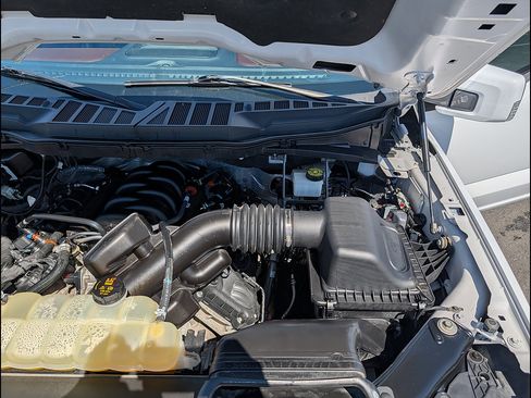Certified 2021 Ford F150 Lariat AWD/4WD image 37