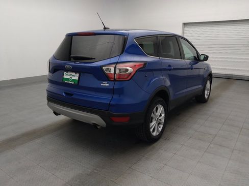 Used 2017 Ford Escape SE FWD image 9