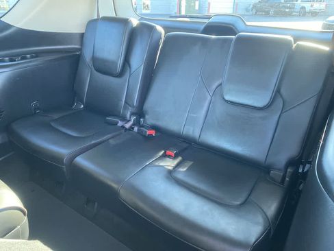 Used 2024 Nissan Armada Platinum w/ Captain's Chairs Package image 24