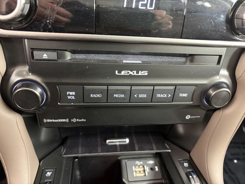 Used 2022 Lexus GX 460 Premium w/ Premium Package AWD/4WD image 27