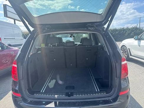 Used 2017 BMW X3 xDrive28i AWD/4WD image 12