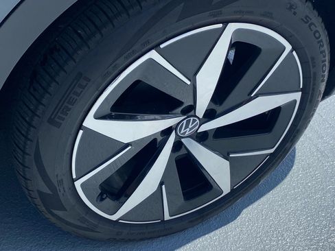 Used 2023 Volkswagen ID.4 Pro S RWD image 20