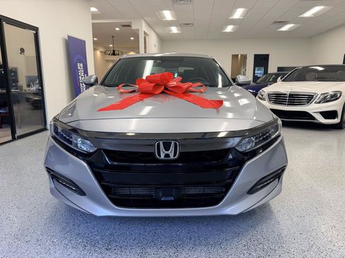Used 2020 Honda Accord Sport image 11