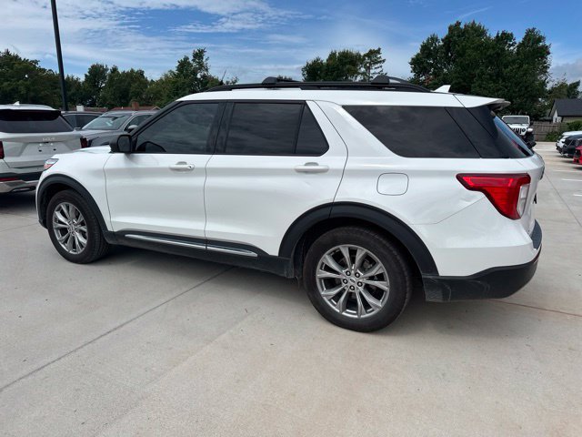 Used 2022 Ford Explorer XLT w/ Equipment Group 202A RWD image 14