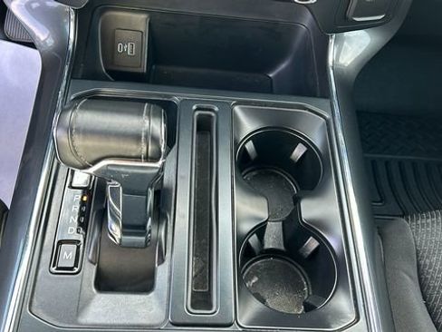 Certified 2022 Ford F150 XLT w/ Equipment Group 302A High image 22