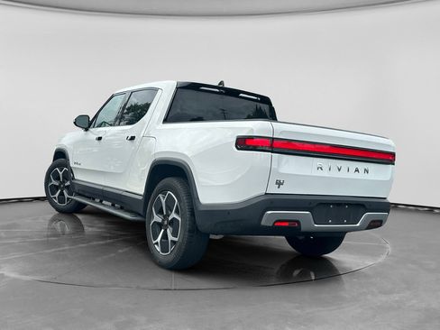 Used 2023 Rivian R1T Adventure AWD/4WD image 4