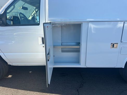 New 2025 Ford E-350 and Econoline 350 Super Duty w/ Power Equipment Group image 16