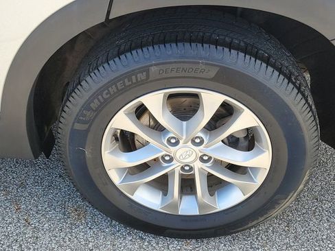 Used 2019 Hyundai Santa Fe SEL AWD/4WD image 26
