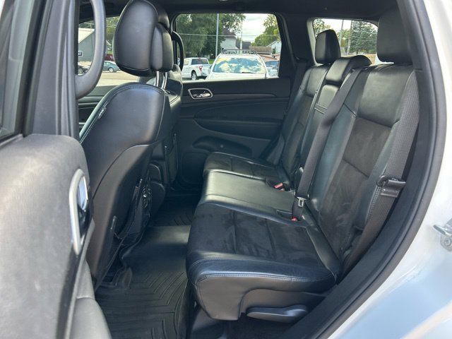 Used 2019 Jeep Grand Cherokee Altitude AWD/4WD image 16